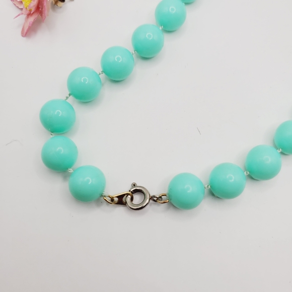 RARE Vintage Sea Shell Flower Necklace Green Peach Teal White Pink 19" - Picture 15 of 16